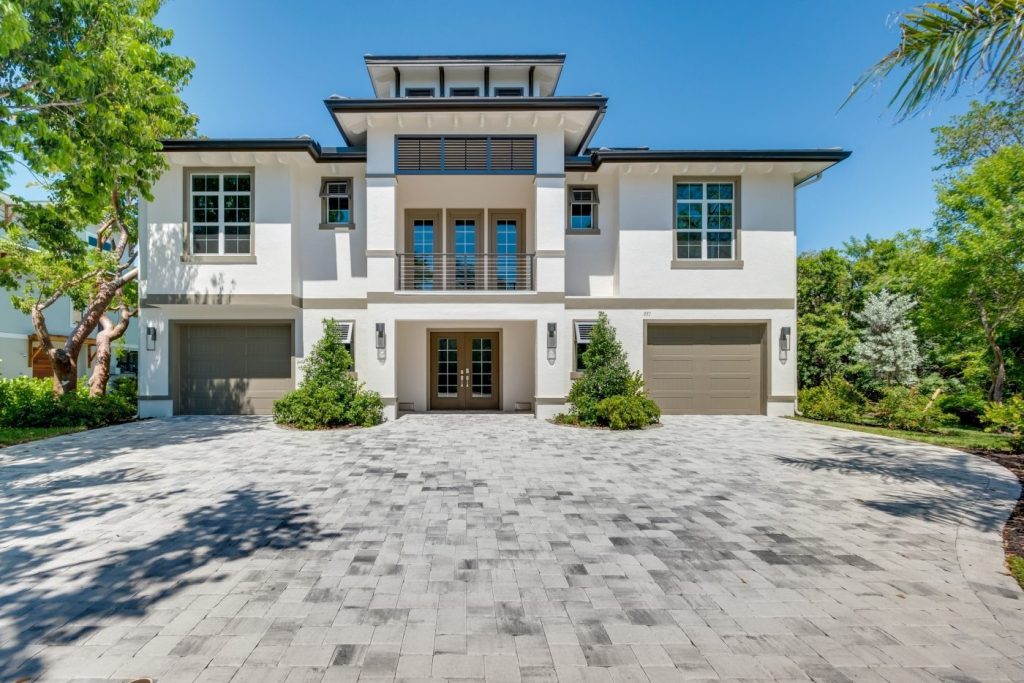 High-end residential construction solutions by Lundstrom Development across the Southwestern Florida region.